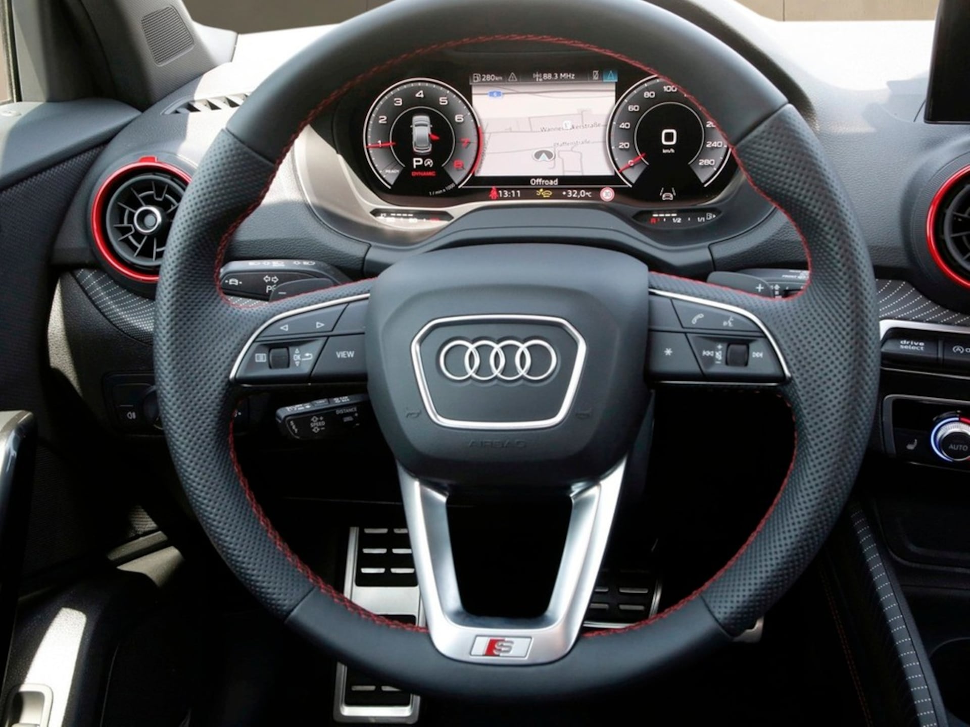 Audi Q2 S line