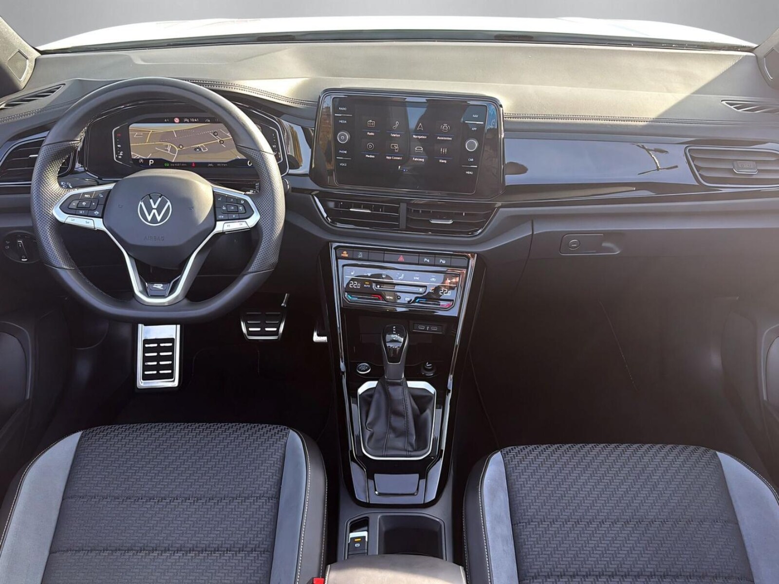 Volkswagen T-Roc Cabriolet – Bild 11