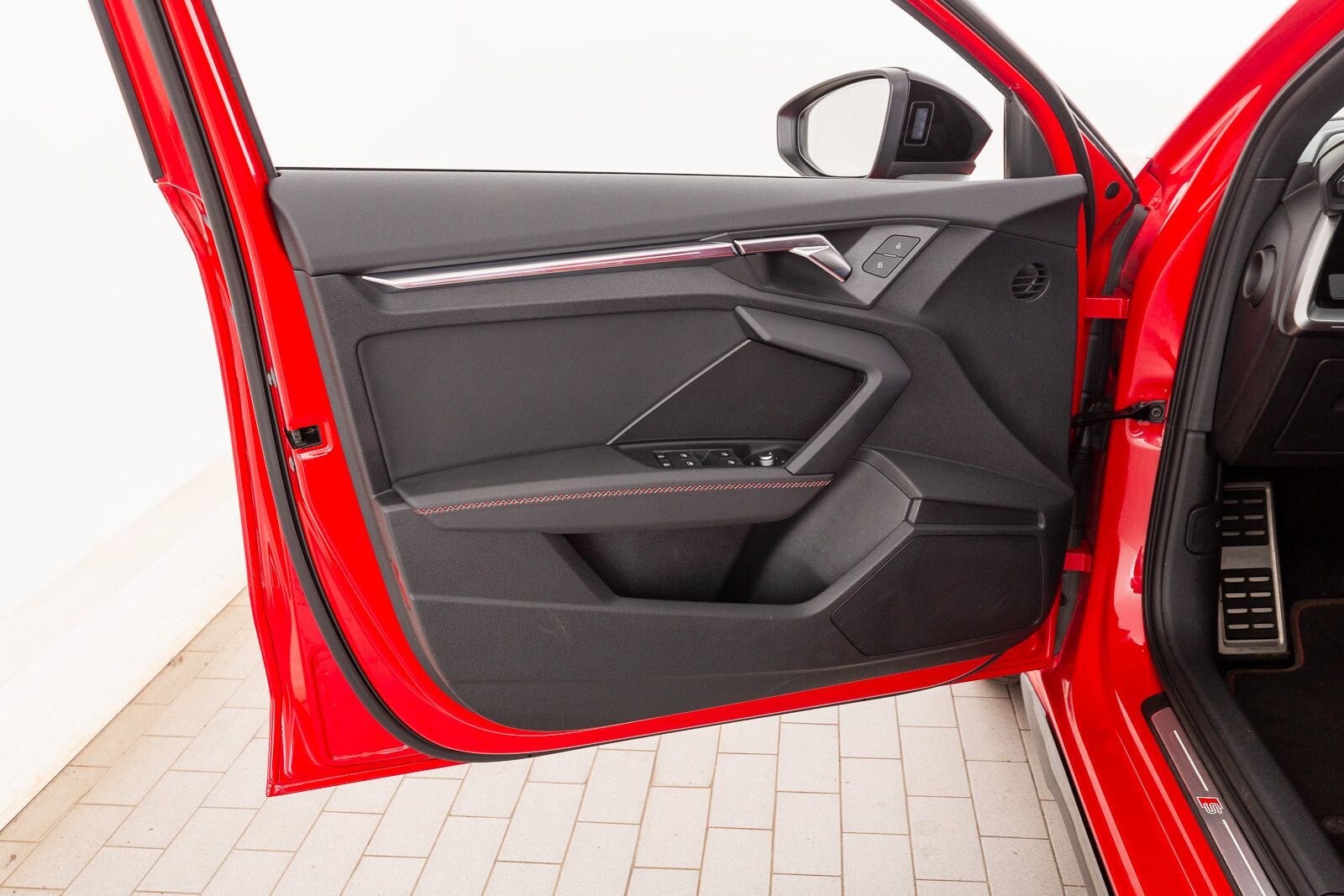 Image about Audi S3 Sportback TFSI quattro S tronic