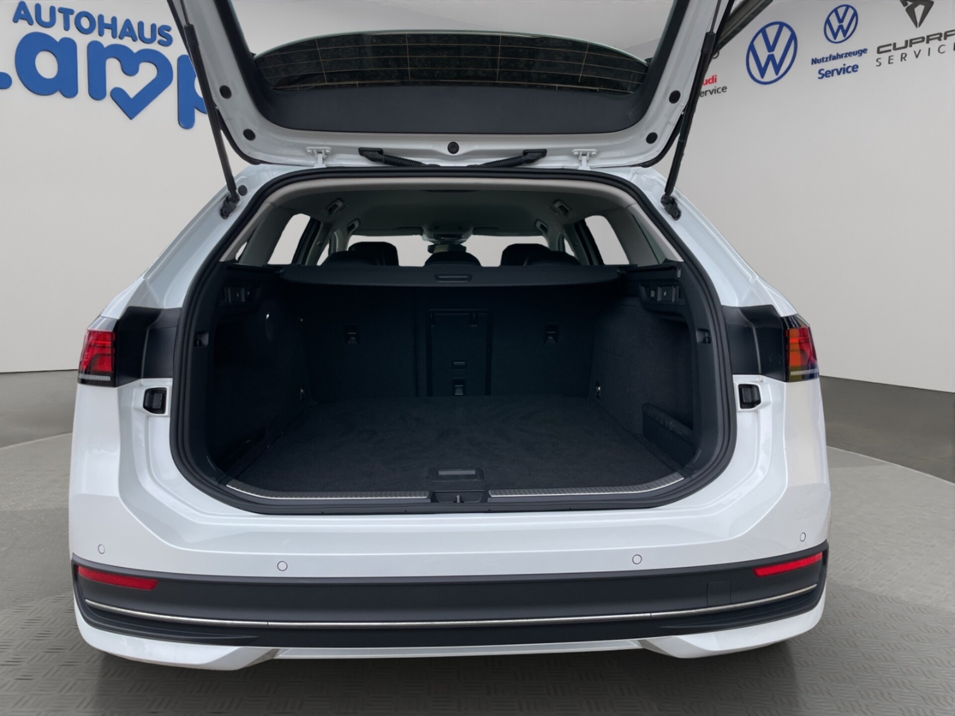 Volkswagen Passat Business