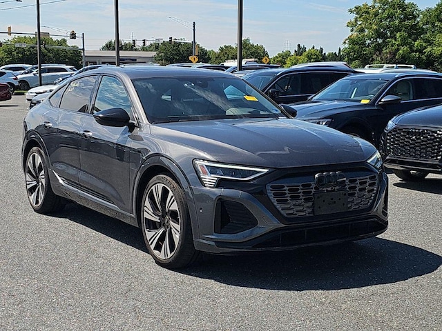 2024 Audi Q8 Sportback e-tron