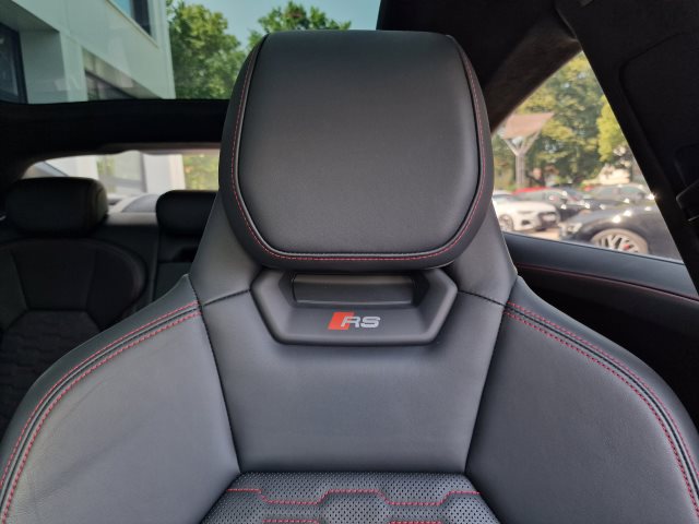 Image about Audi RS e-tron GT e-tron quattro