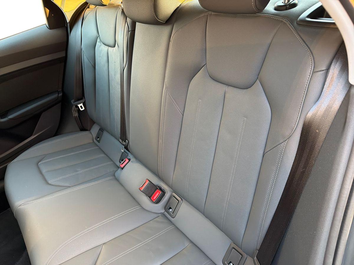 Image about Audi A1 Sportback Design Luxe 30 TFSI 81 kW (110 ch) S tronic