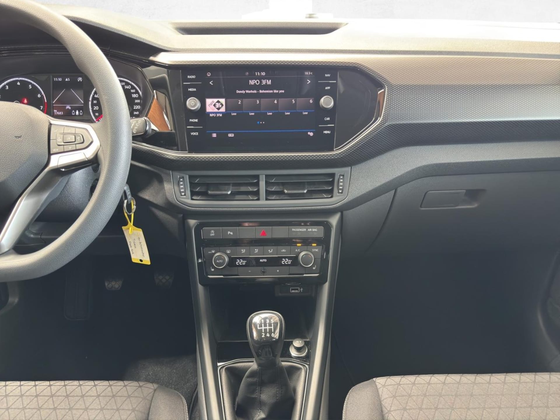 Volkswagen T-Cross Life