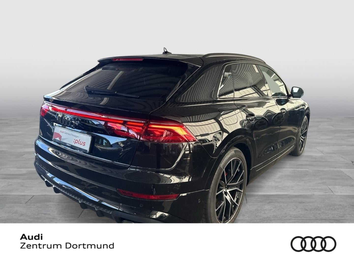 Bild über Audi SQ8 SUV TFSI quattro tiptronic - für weitere Informationen kontaktieren Sie den Audi Partner