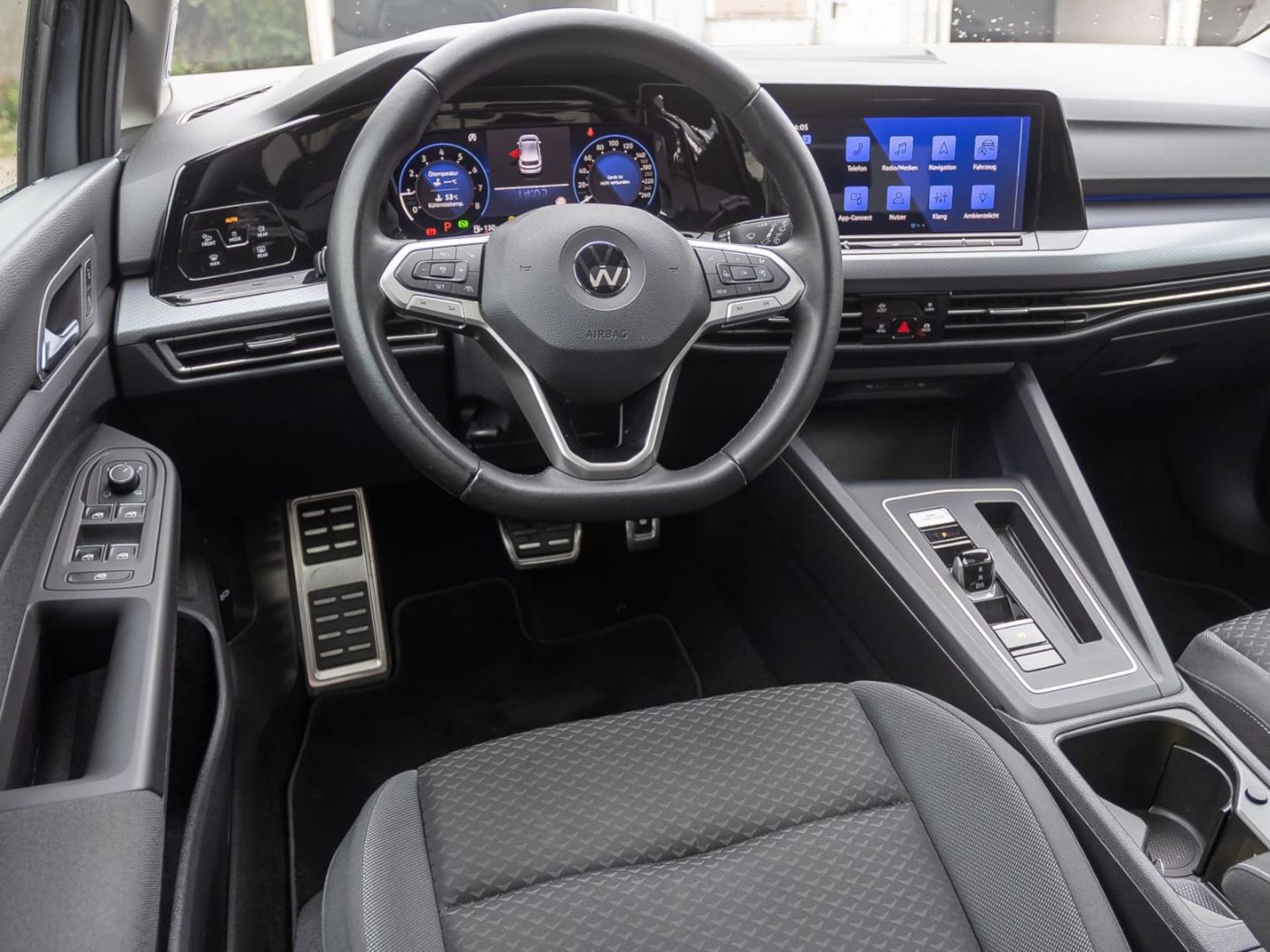 Volkswagen Golf Active