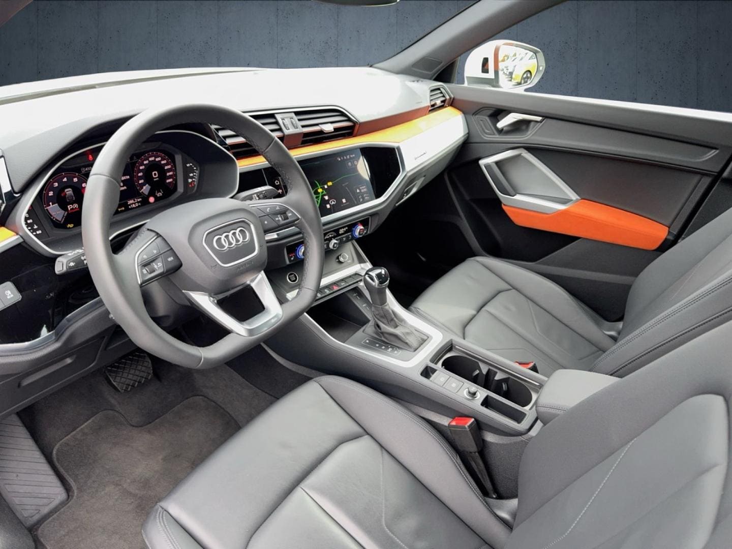 Bild über Audi Q3 Sportback TFSI quattro 140 kW S tronic - für weitere Informationen kontaktieren Sie den Audi Partner