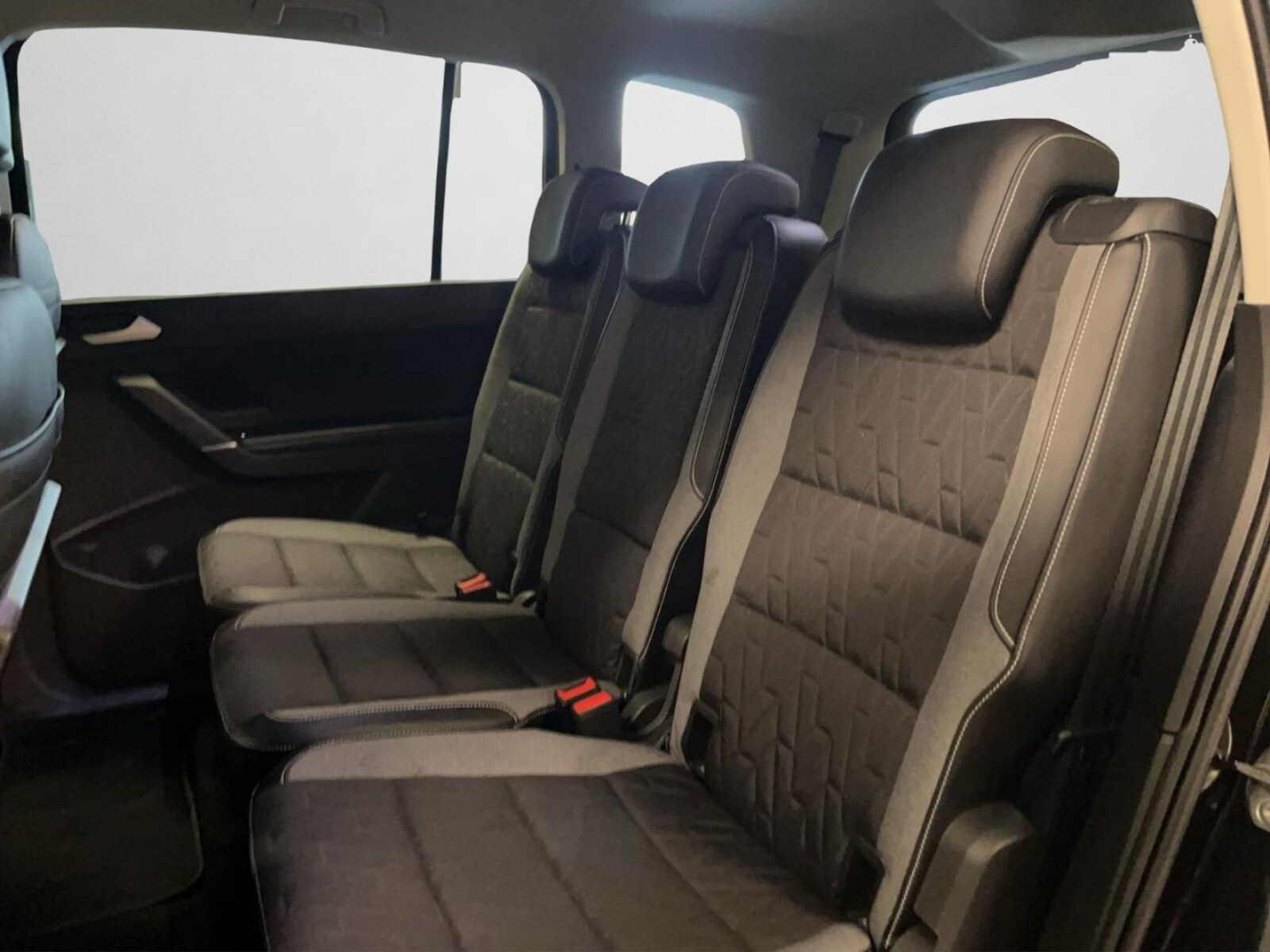 Volkswagen Touran – Bild 14