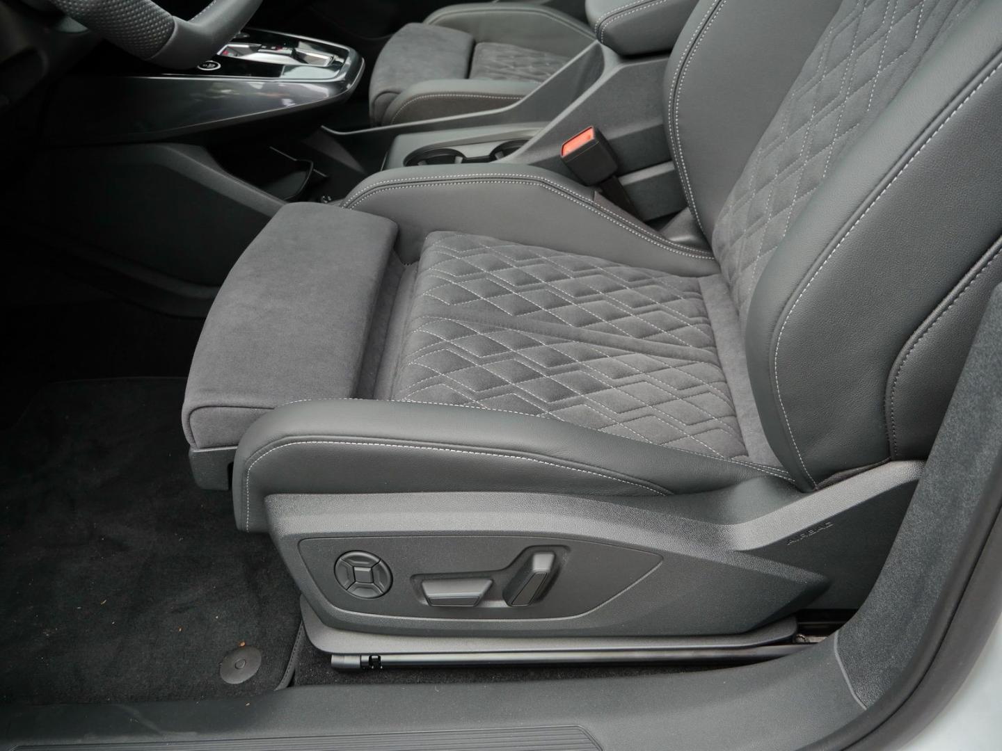 Image about Audi Q4 Sportback e-tron 55 e-tron quattro