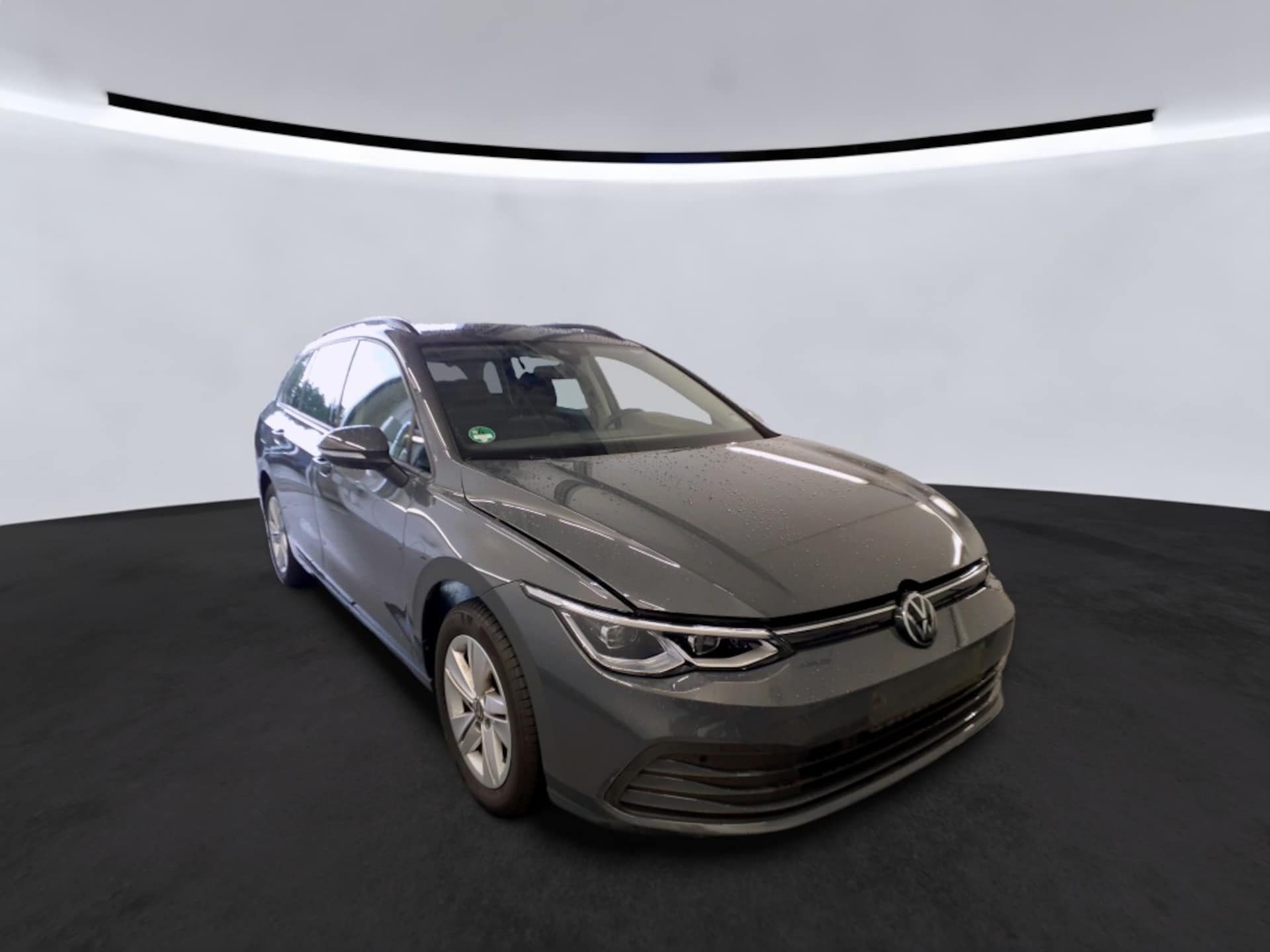 Volkswagen Golf Variant Life
