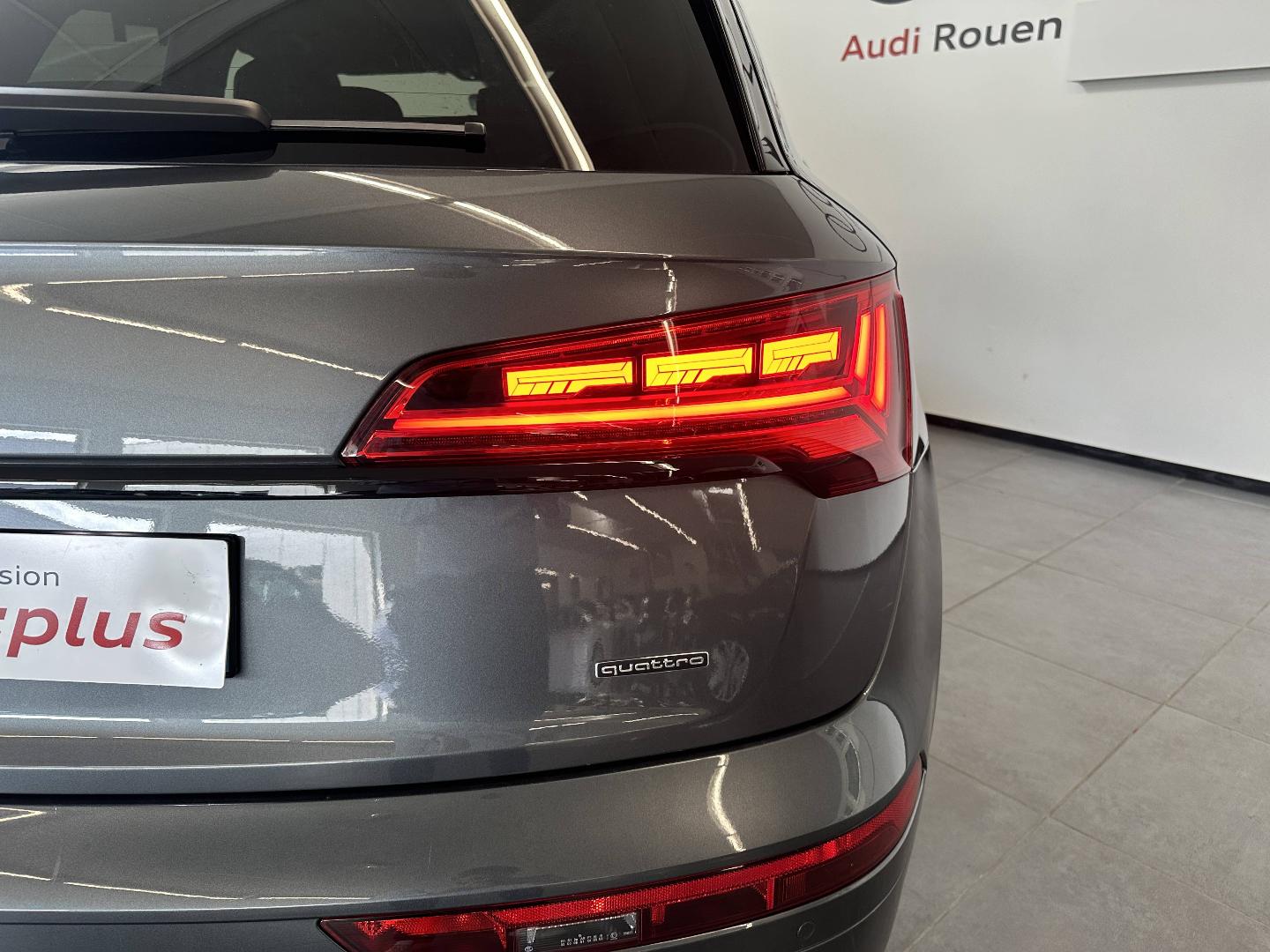 Image about Audi Q5 TFSI e S line 55 TFSI e quattro 270 kW (367 ch) S tronic