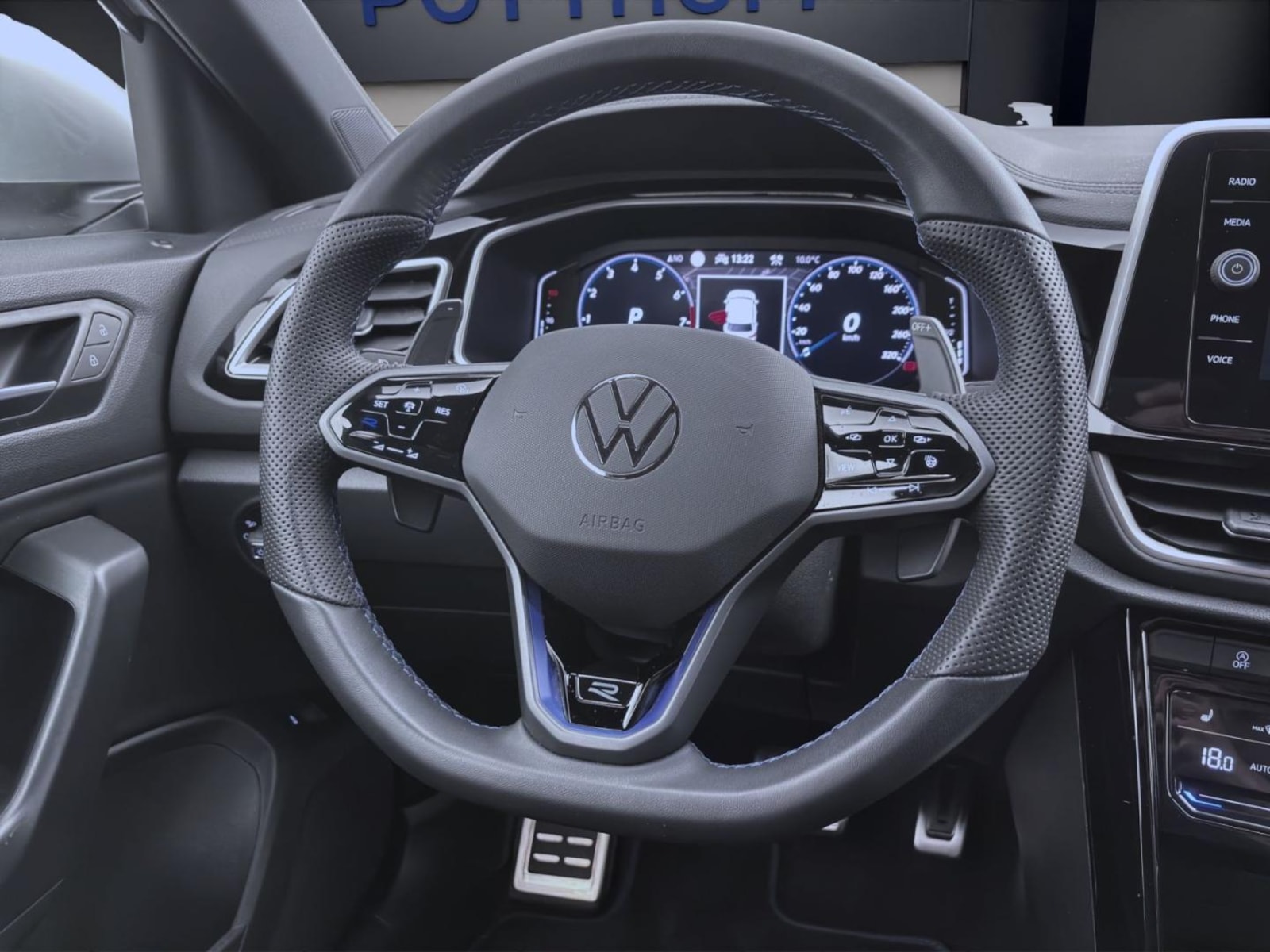 Volkswagen T-Roc – Bild 12