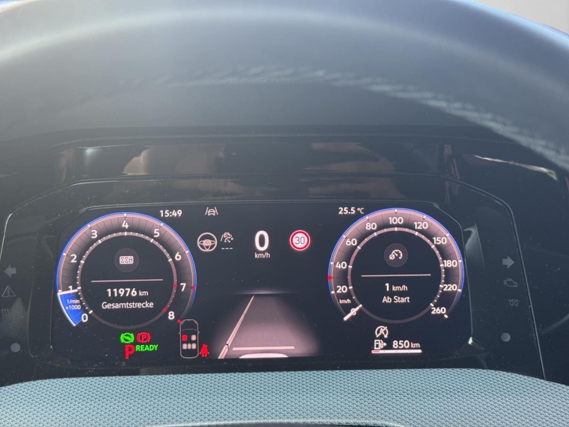Volkswagen Golf Life