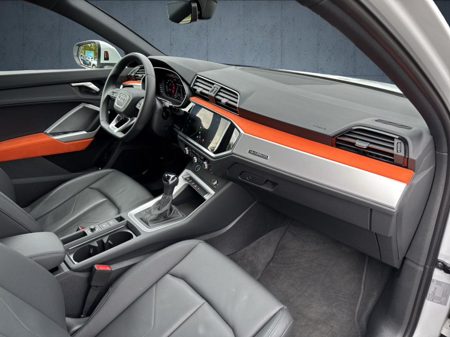 Bild über Audi Q3 Sportback TFSI quattro 140 kW S tronic - für weitere Informationen kontaktieren Sie den Audi Partner