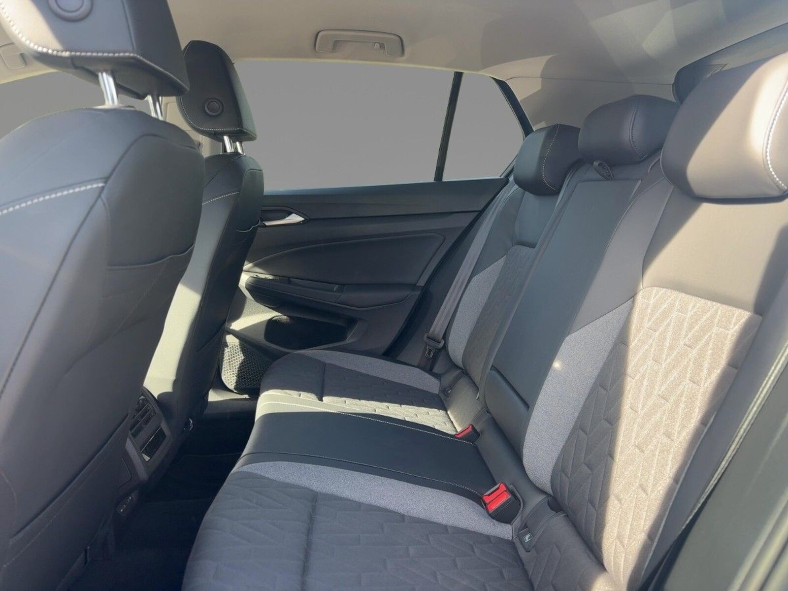 Volkswagen Golf – Bild 9