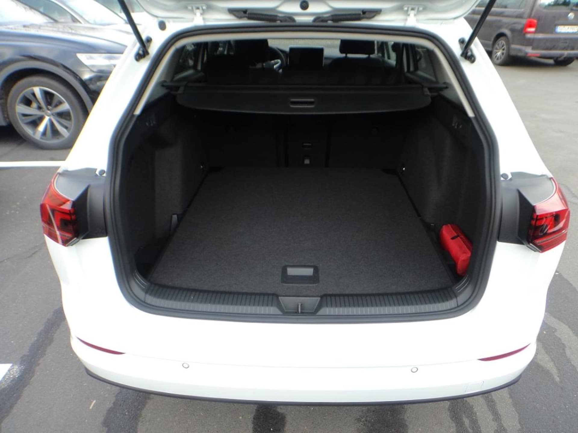 Volkswagen Golf Variant Life