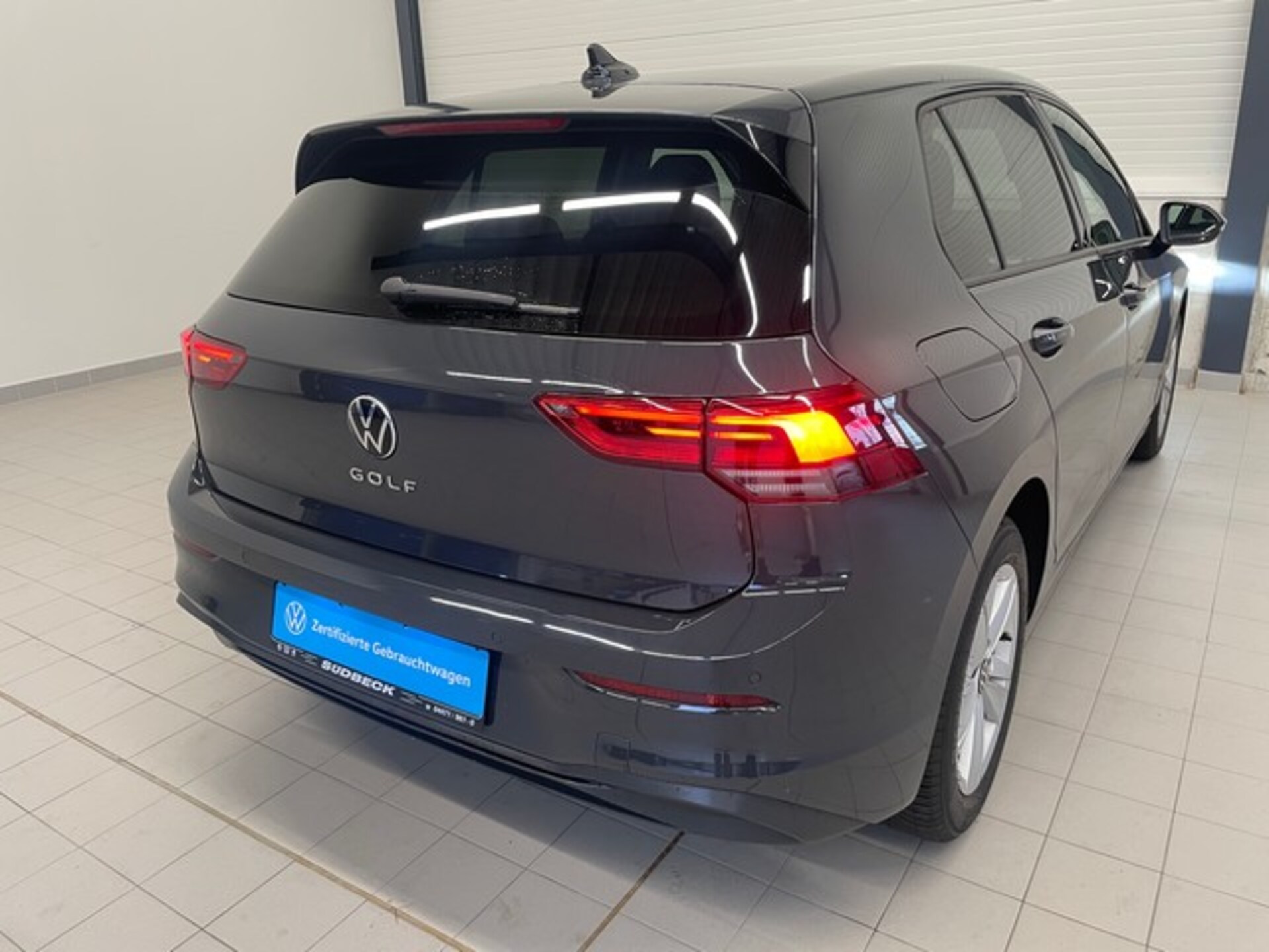 Volkswagen Golf Life