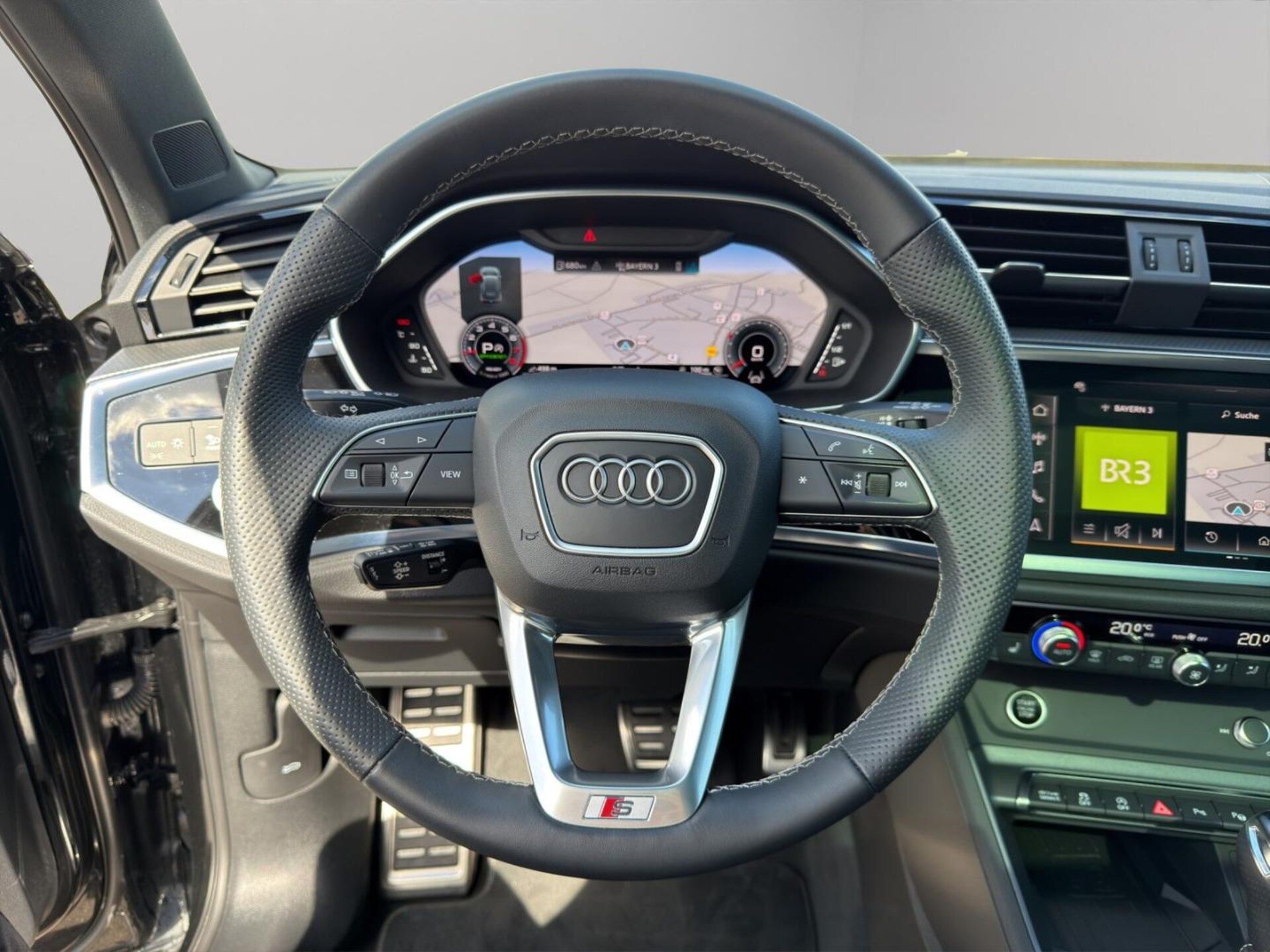 Audi Q3 SUV S line