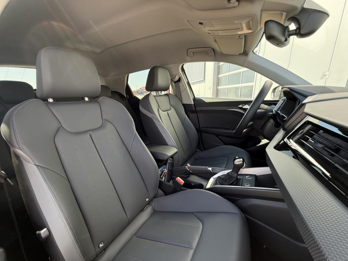 Bild über Audi A1 allstreet 30 TFSI S tronic - für weitere Informationen kontaktieren Sie den Audi Partner