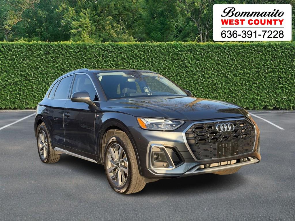 2024 Audi Q5 45 Premium Plus's photo