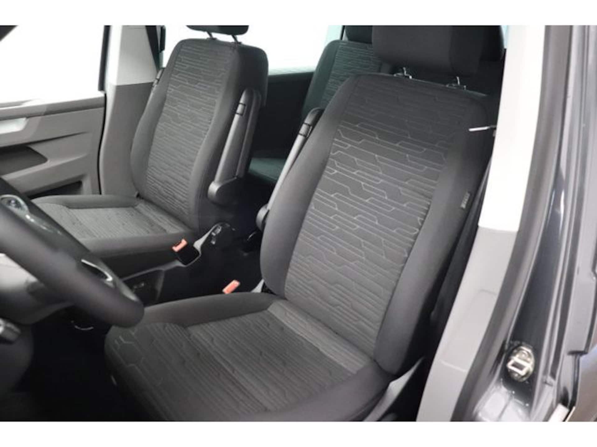 Volkswagen T6.1 Caravelle kurzer Radstand Comfortline
