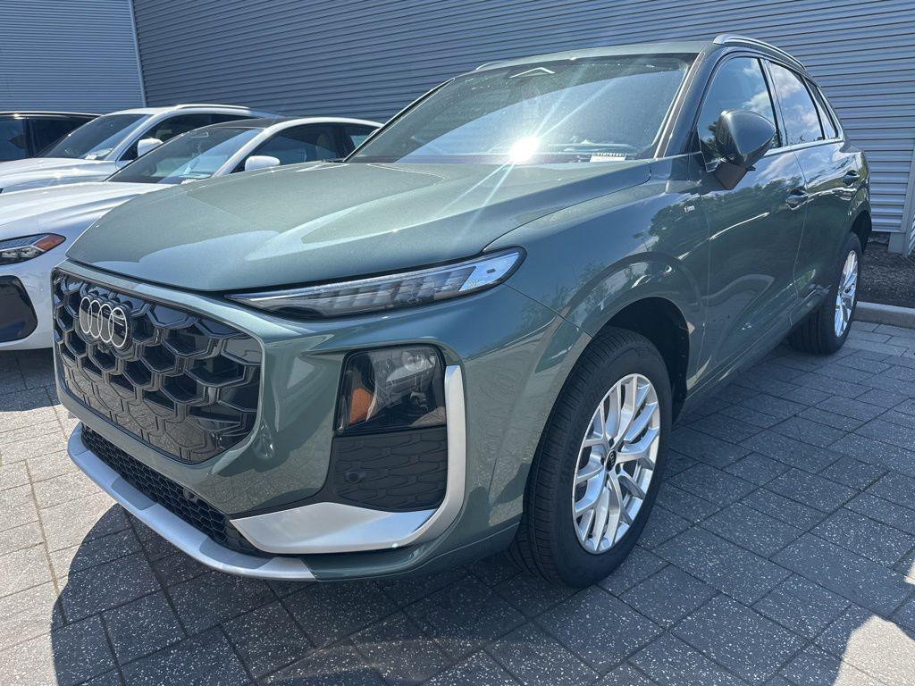 2026 Audi Q3 S line quattro's photo