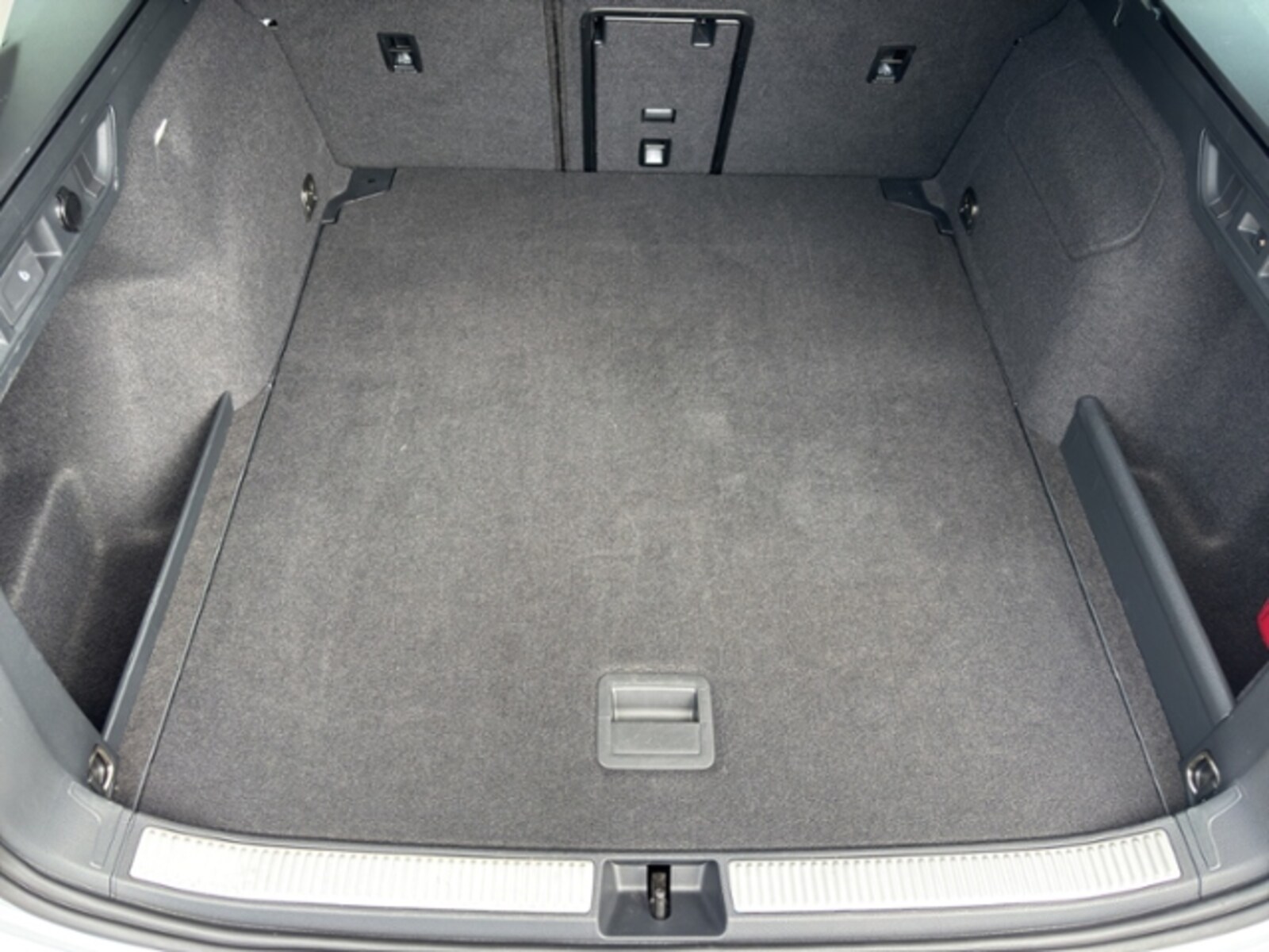 Volkswagen Passat – Bild 23