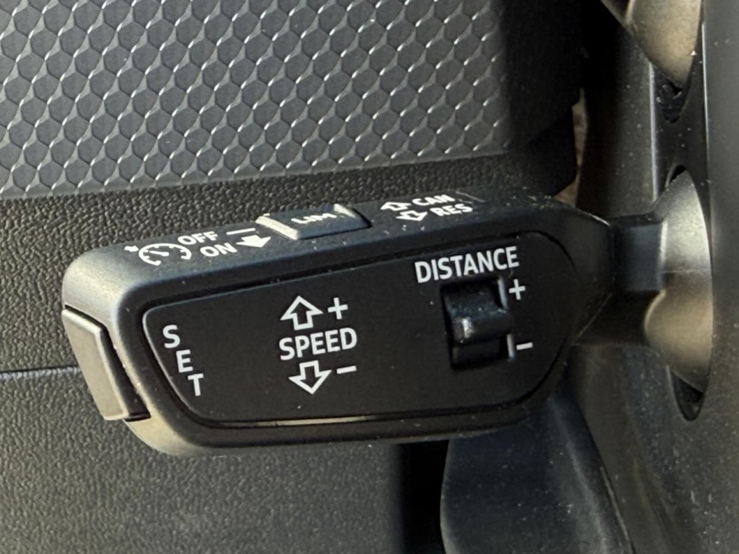 Bild über Audi A1 allstreet 30 TFSI S tronic - für weitere Informationen kontaktieren Sie den Audi Partner