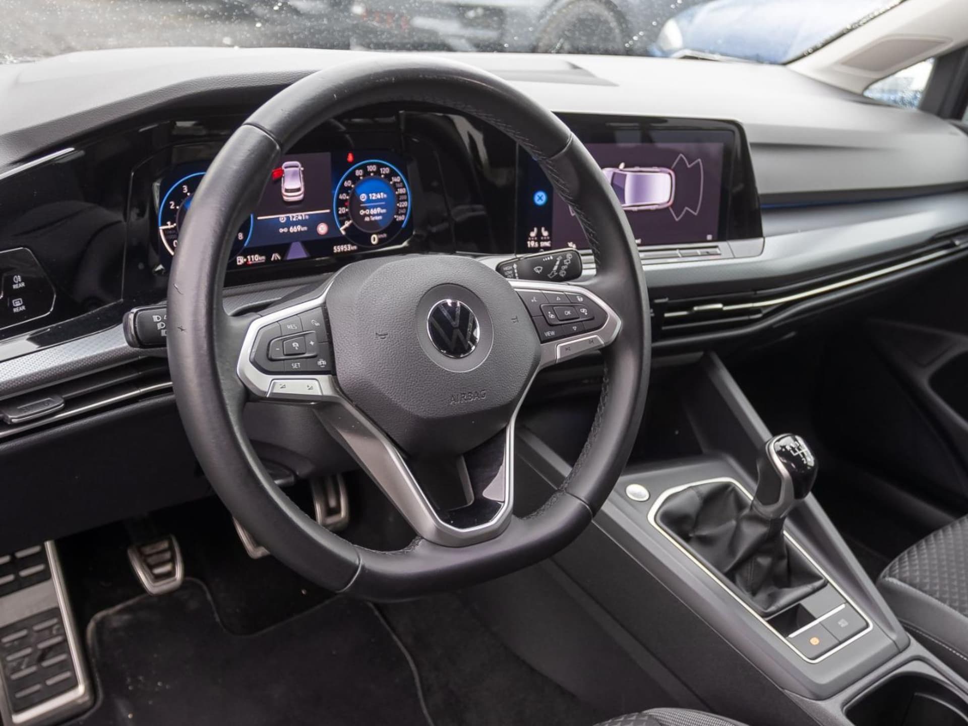 Volkswagen Golf Life
