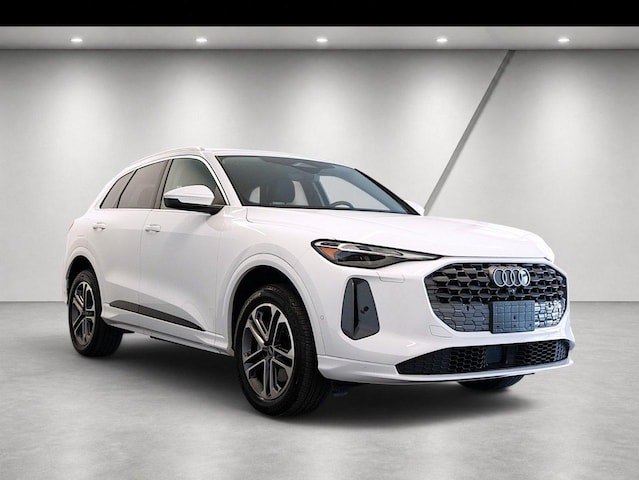 Image de {{modelName}} 2025 Audi Q5