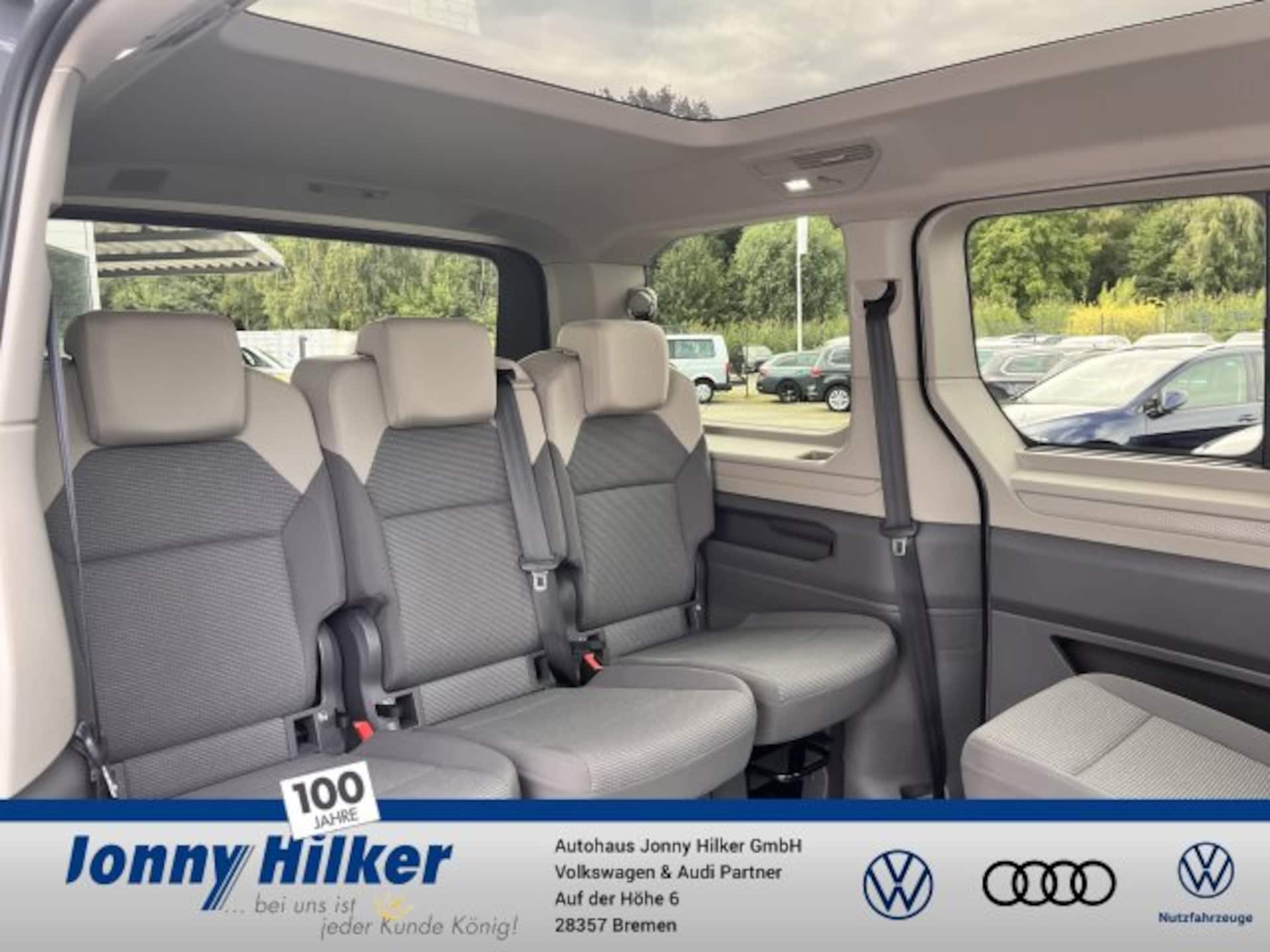 Volkswagen Multivan Basis-Modell