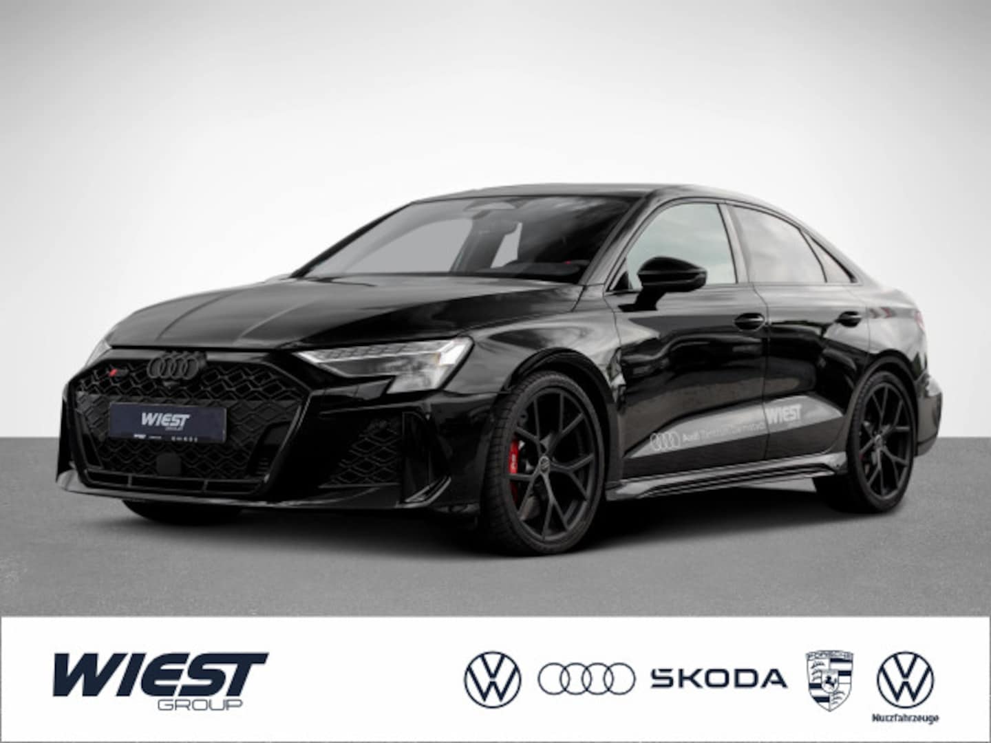 Bild über Audi RS 3 Limousine TFSI quattro 294 kW S tronic - für weitere Informationen kontaktieren Sie den Audi Partner