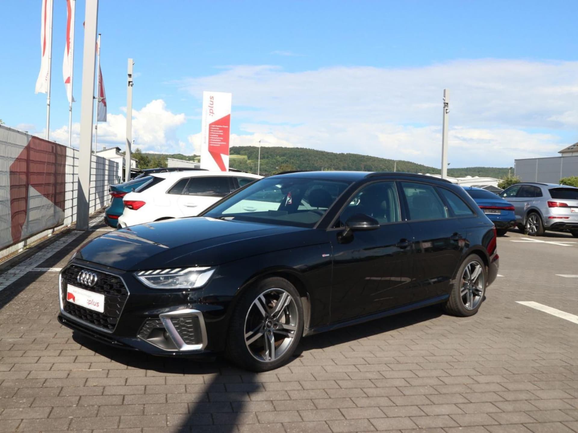 Audi A4 Avant S line