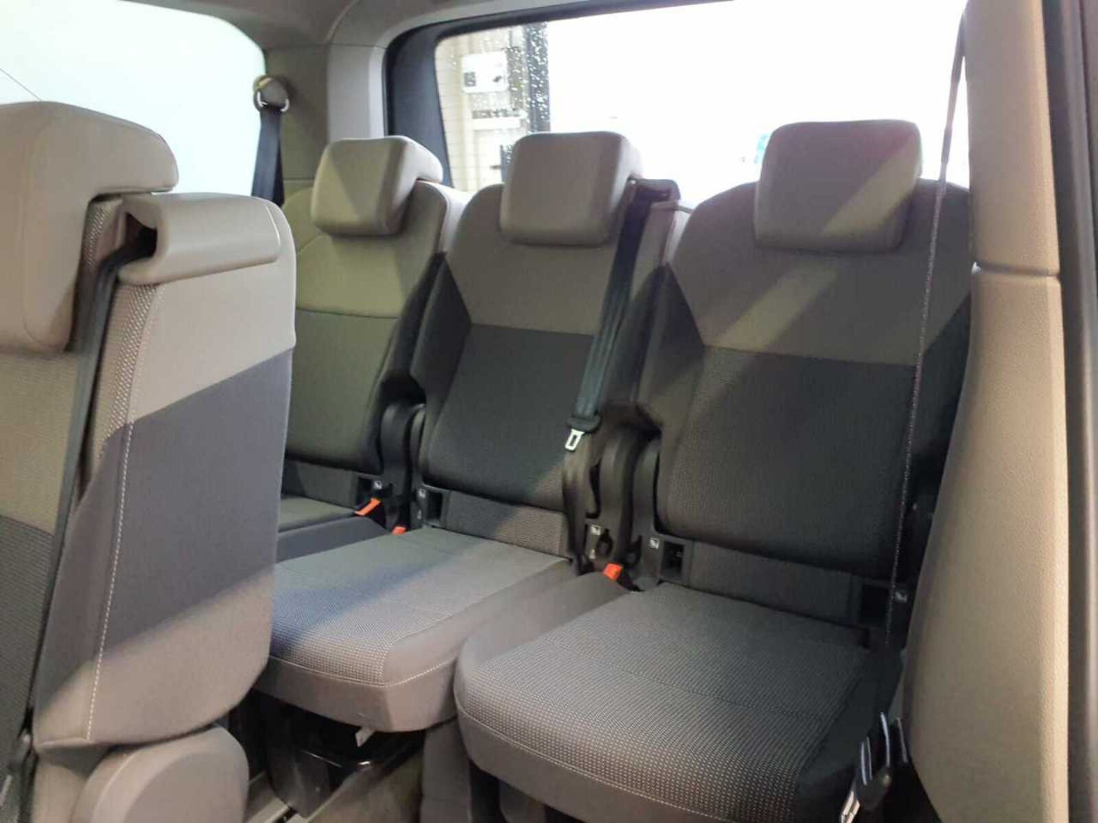 Volkswagen Multivan Langversion – Bild 8