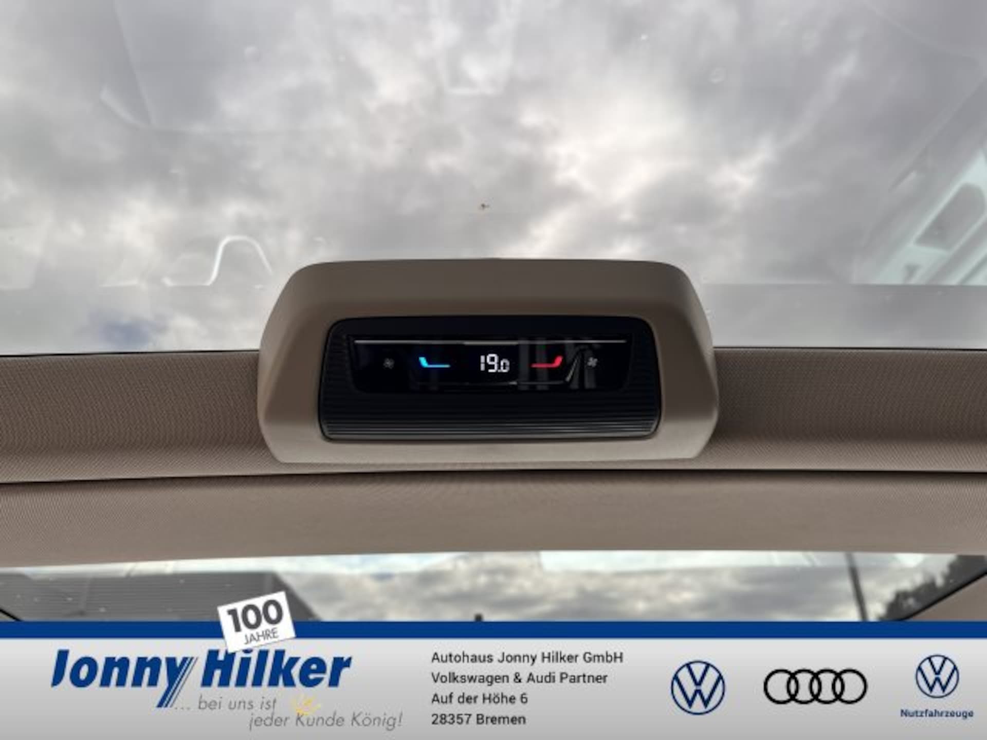 Volkswagen Multivan Basis-Modell