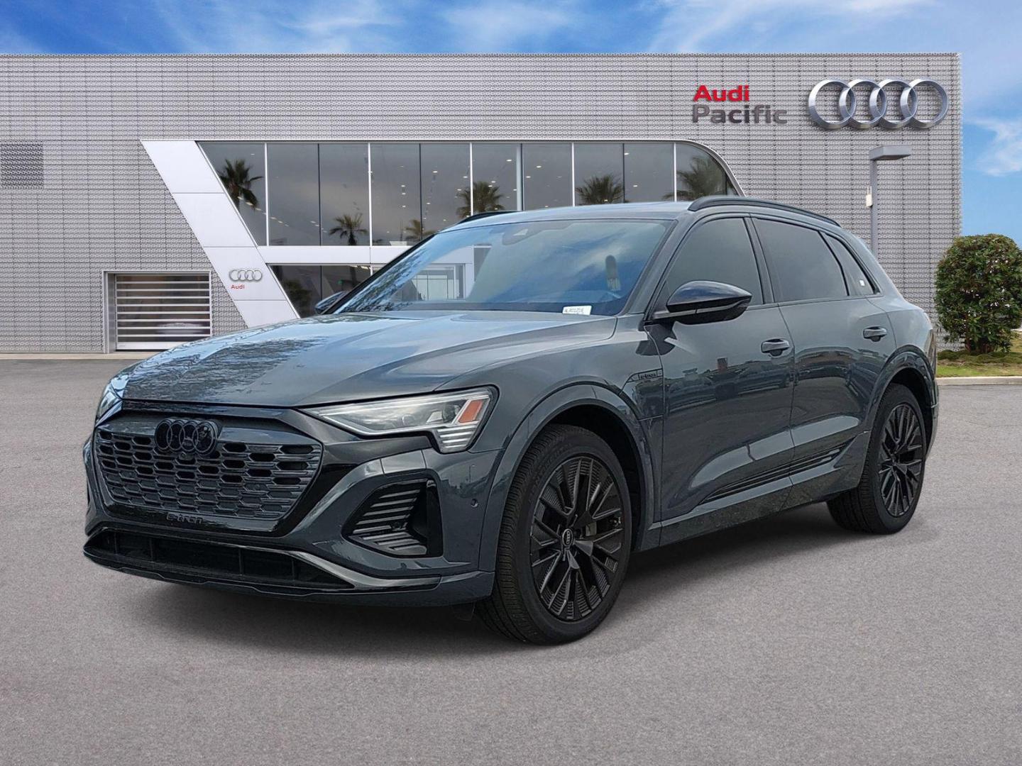 2024 Audi Q8 e-tron 55 114 kWh Prestige quattro's photo