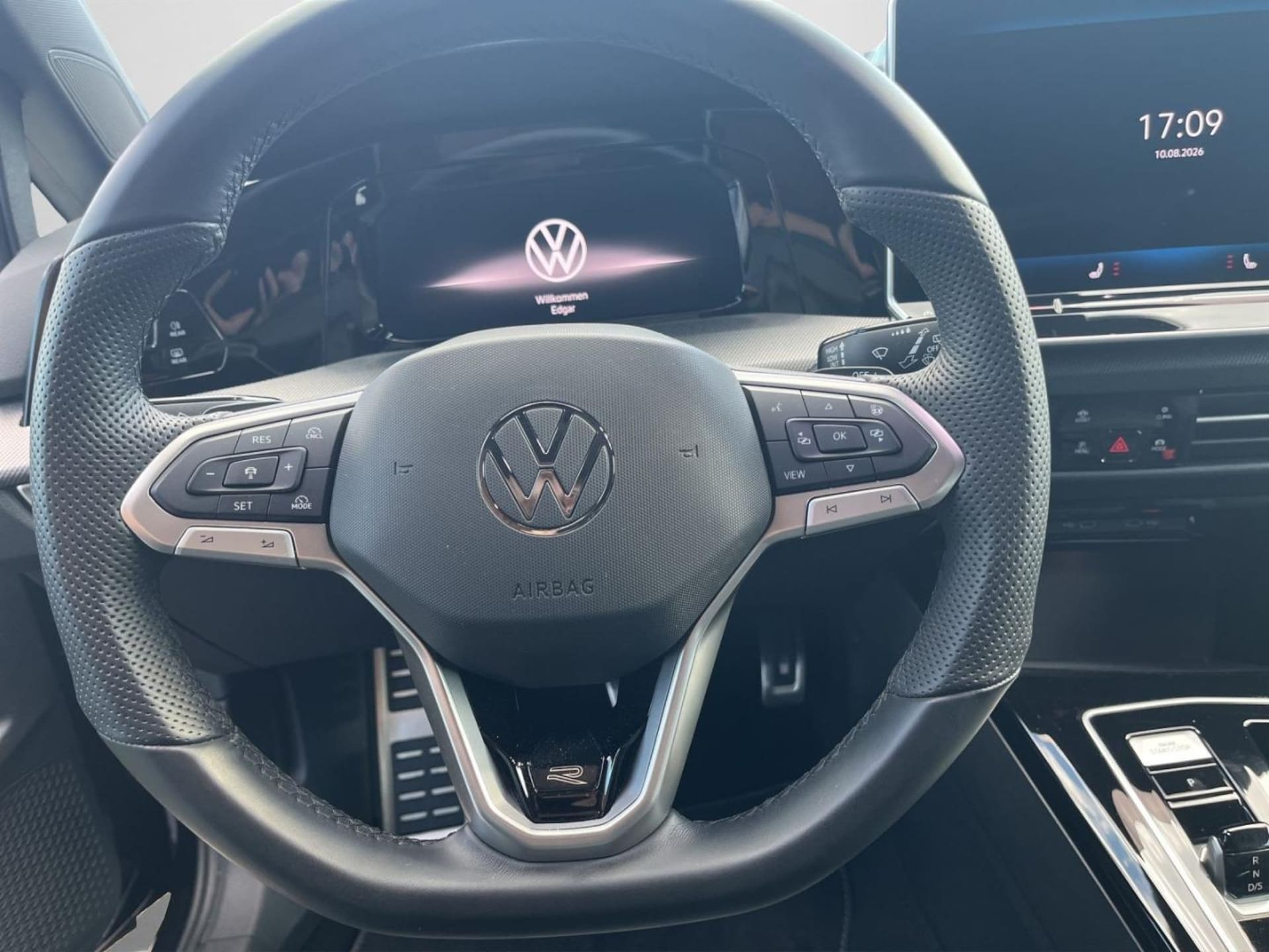 Volkswagen Golf Variant R-Line