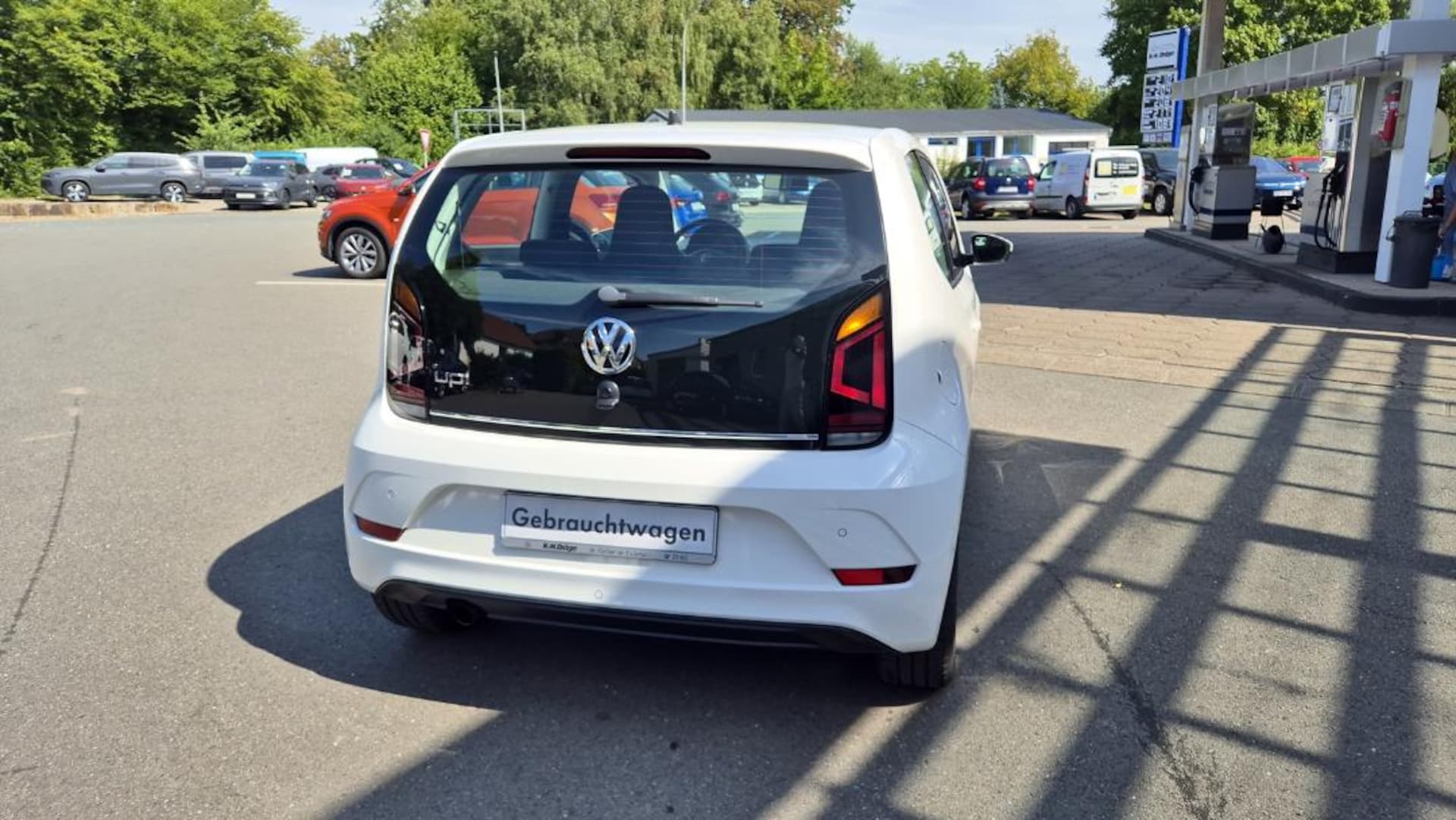 Volkswagen up! move up!