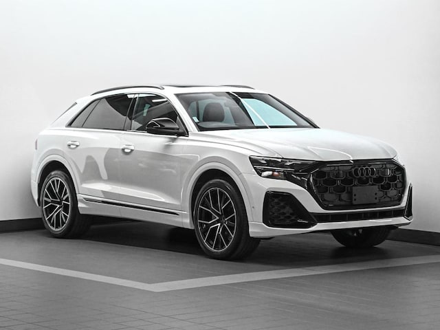 Image de {{modelName}} 2024 Audi Q8 