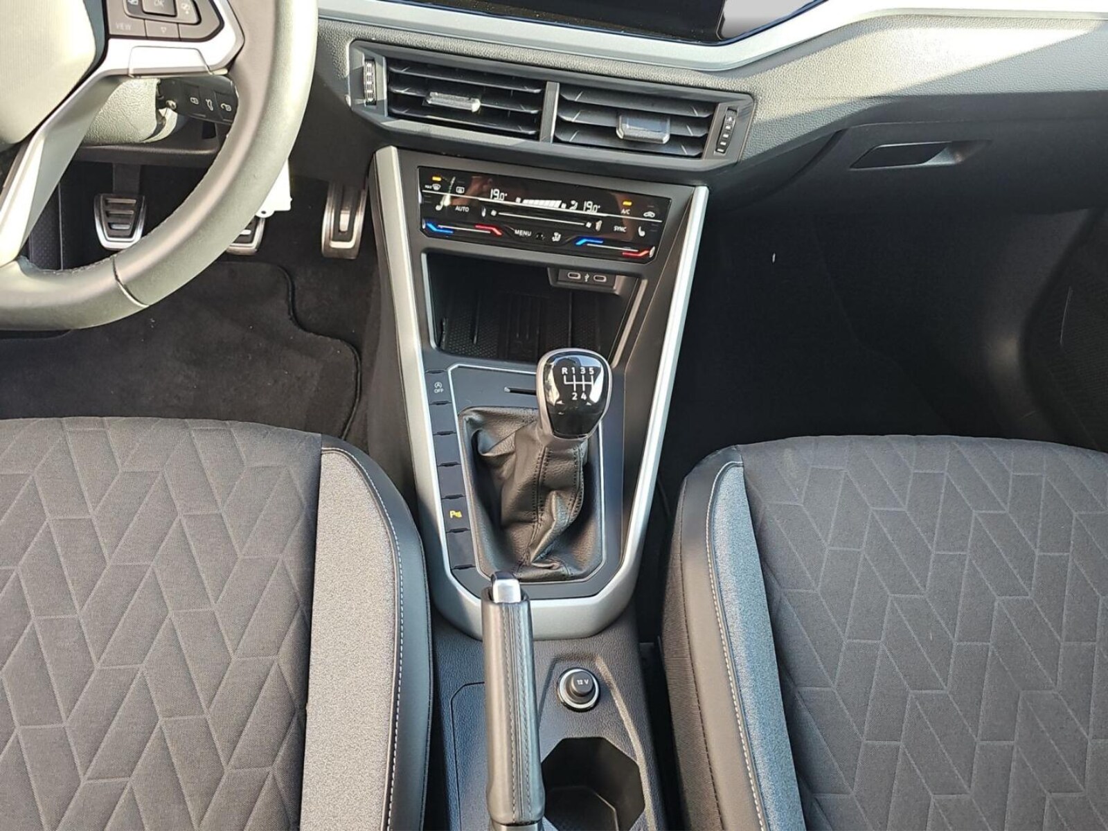 Volkswagen Taigo – Bild 15