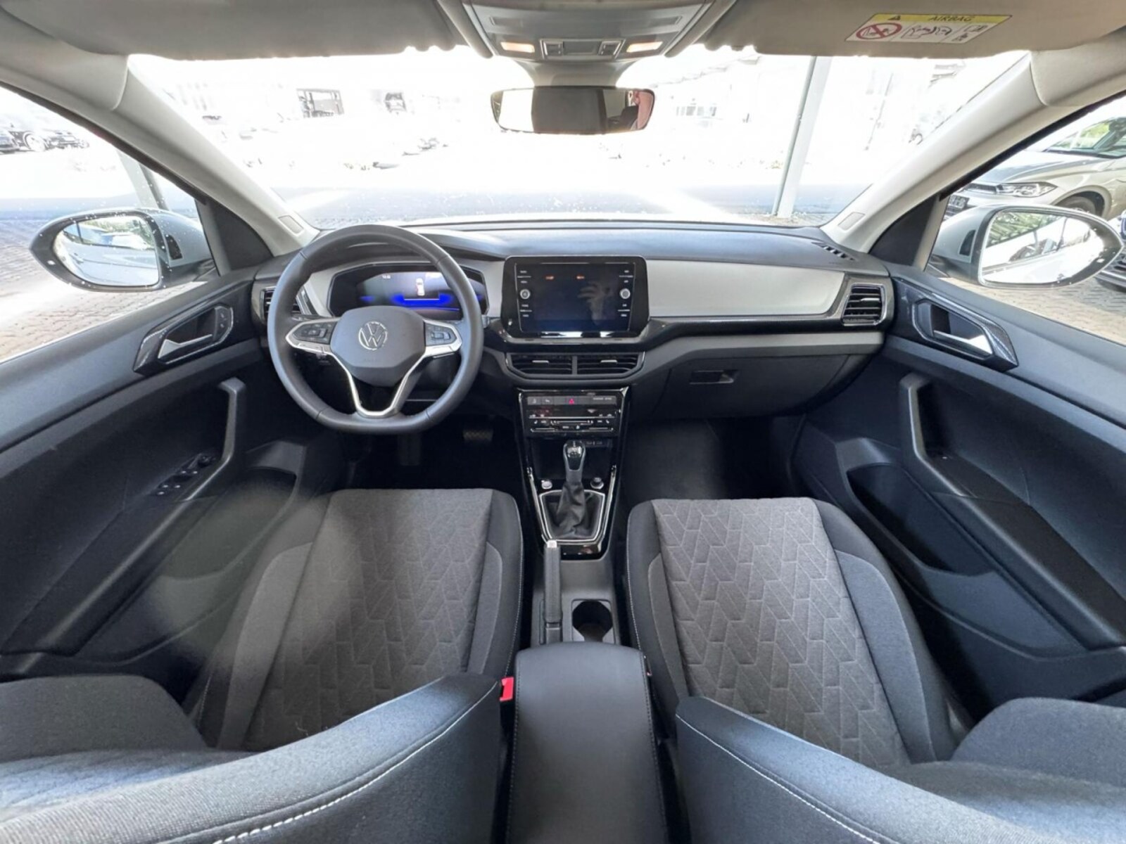 Volkswagen T-Cross – Bild 8