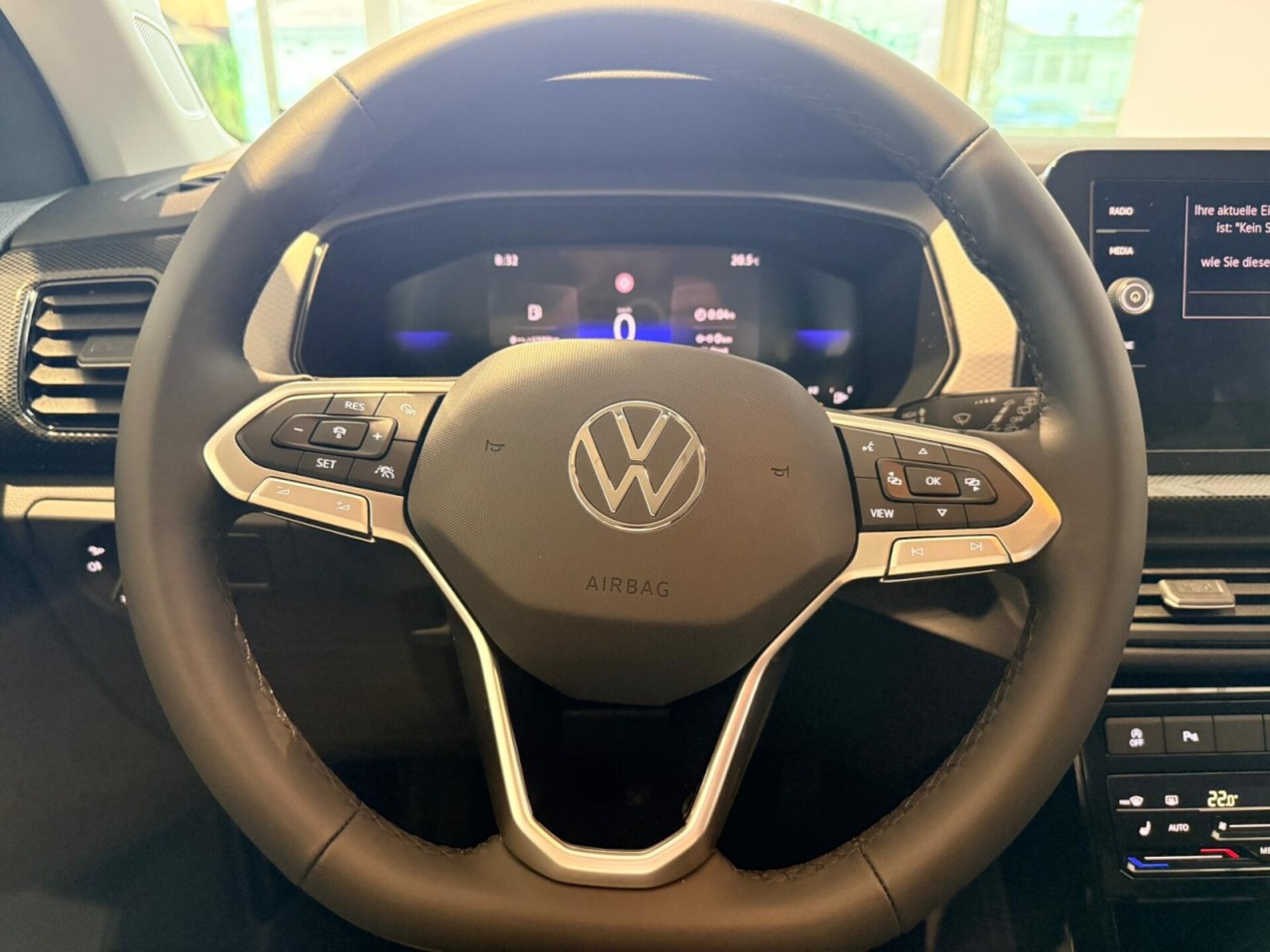 Volkswagen T-Cross Life