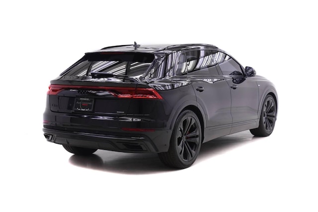 2022 Audi Q8
