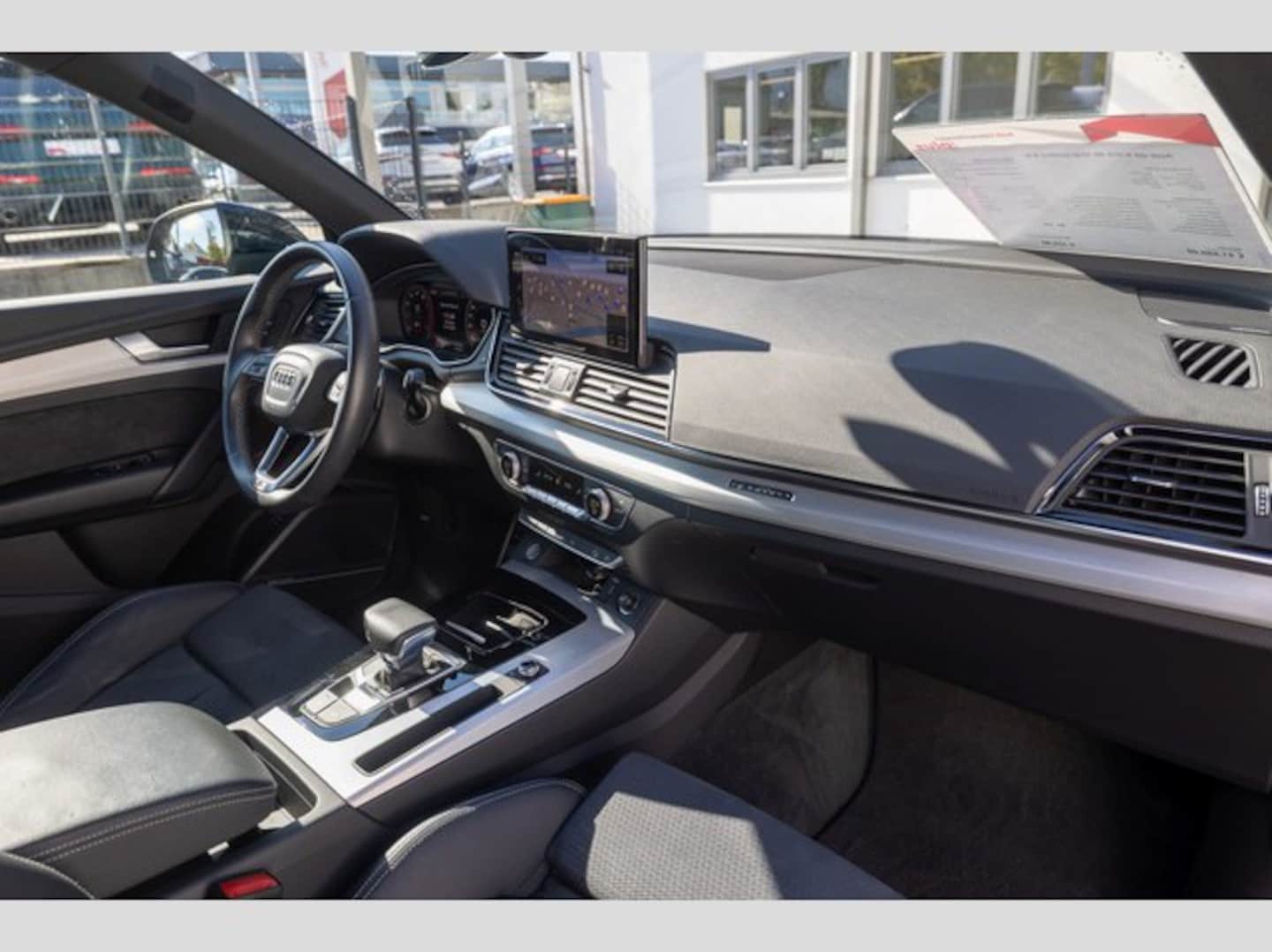 Bild über Audi Q5 40 TFSI quattro S tronic - für weitere Informationen kontaktieren Sie den Audi Partner