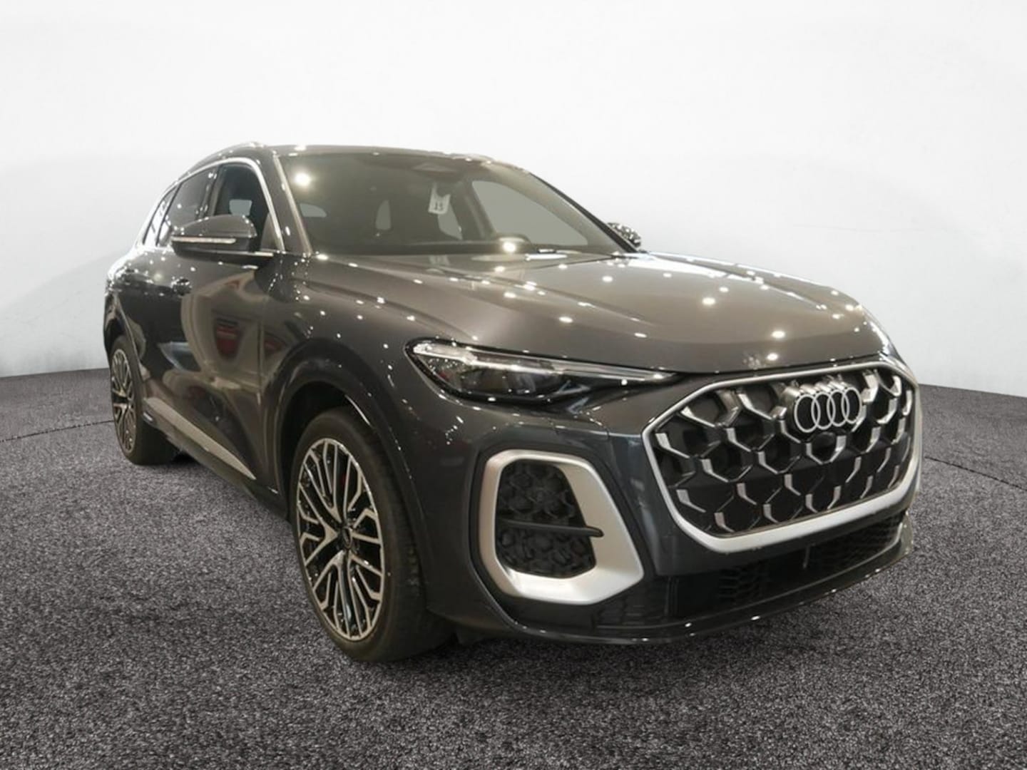 Bild über Audi SQ5 SUV TFSI 270 kW S tronic - für weitere Informationen kontaktieren Sie den Audi Partner