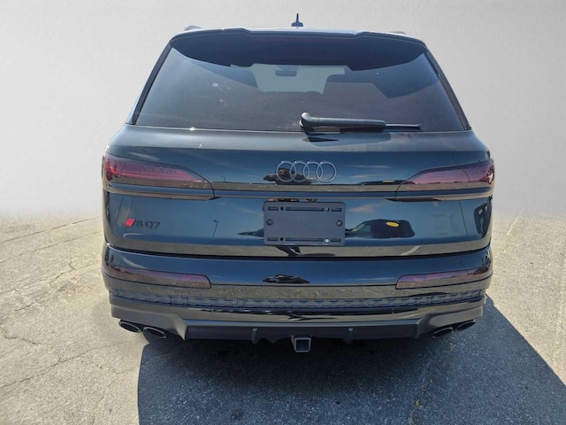 2025 Audi SQ7