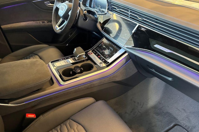 2026 Audi RS Q8 Base - Photo 16