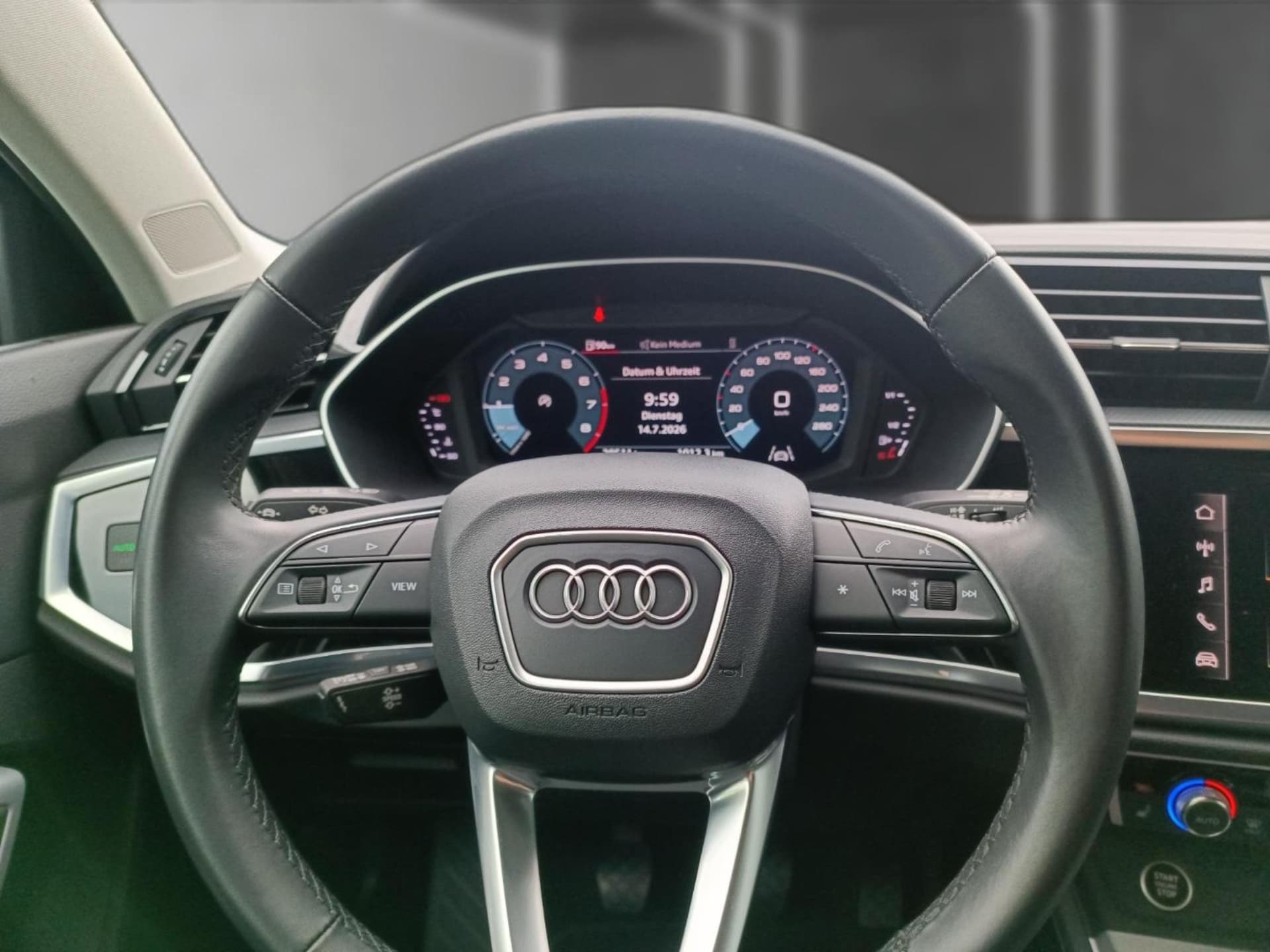 Audi Q3 SUV S line