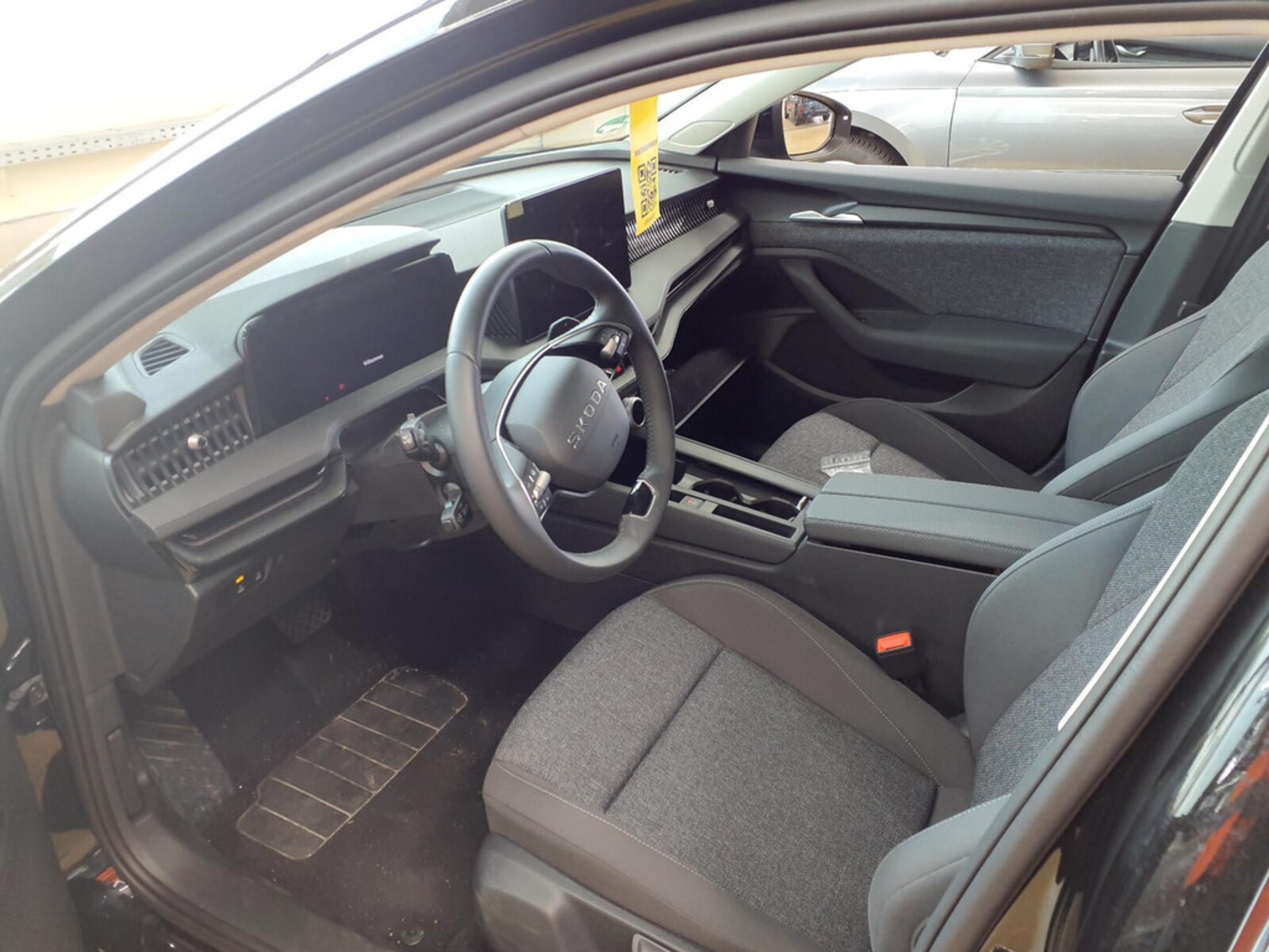 Škoda Superb Combi – Bild 4