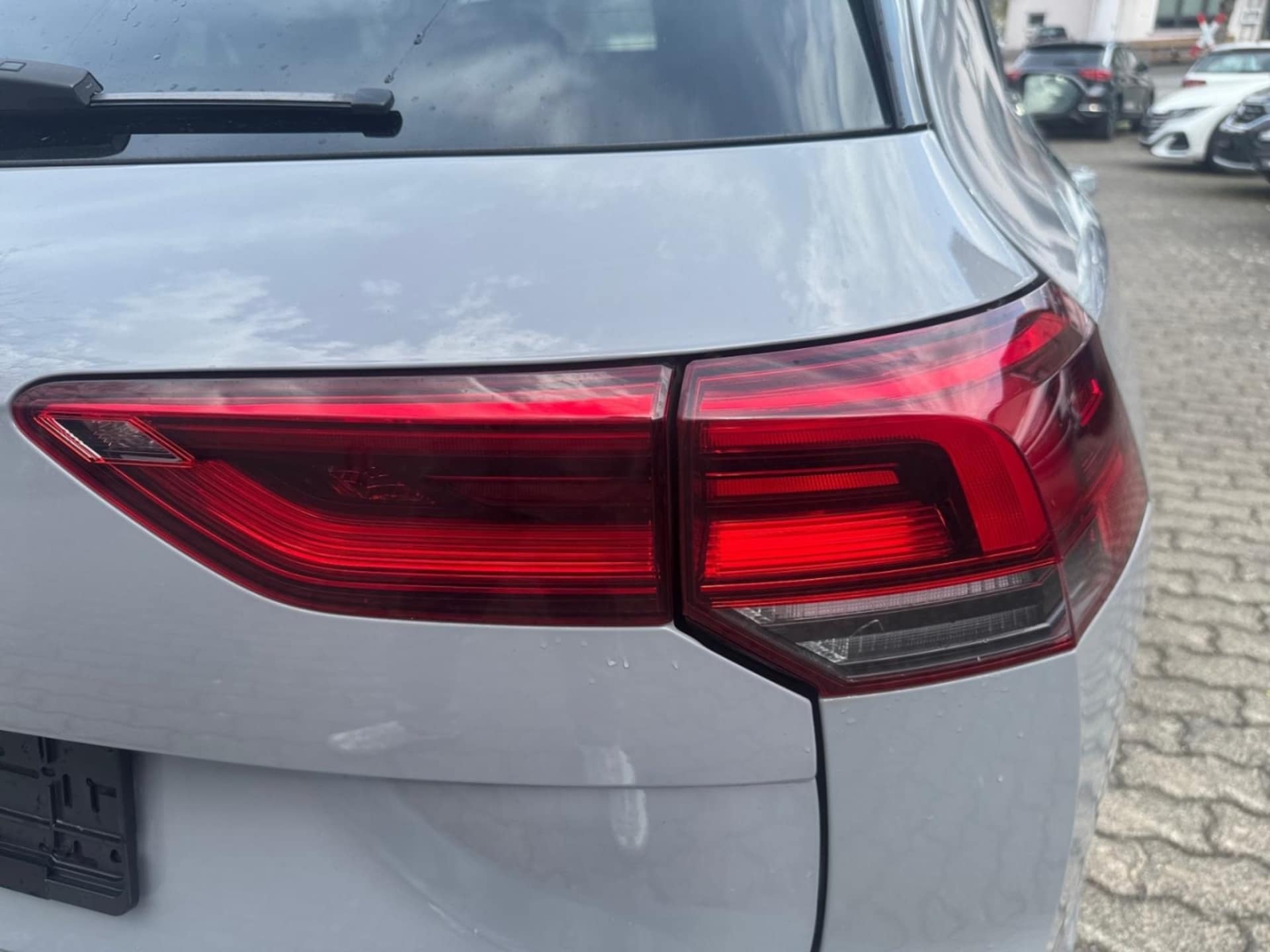 Volkswagen Golf Variant Life